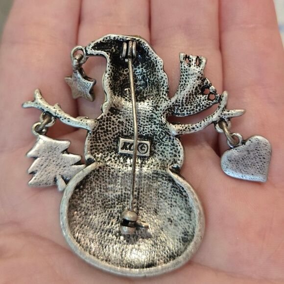 🎄🛍❤KENNETH COLE VINTAGE Snowman Brooch with Blue and Yellow Accents Stamped KC - Picture 2 of 4